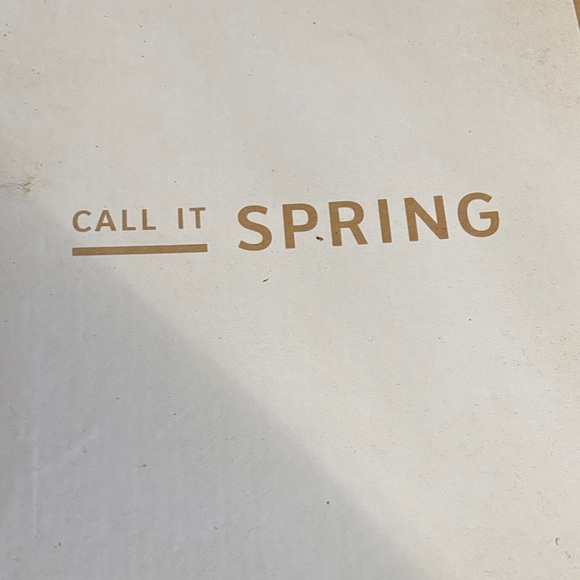 Call It Spring Tan Logo Design - Picture 2 of 3